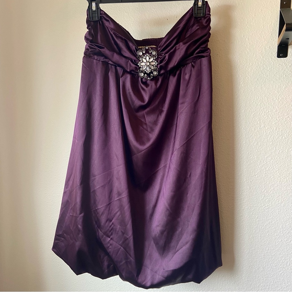 Vintage Y2K Silky Strapless Bubble Hem Mini Dress Ruched Bodice Jewel Broach